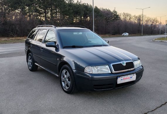 Skoda – Octavia