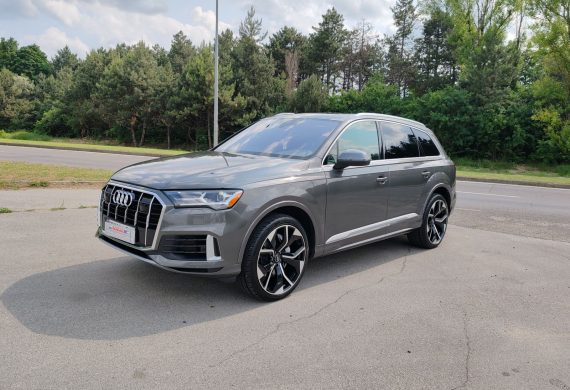 Audi — Q7