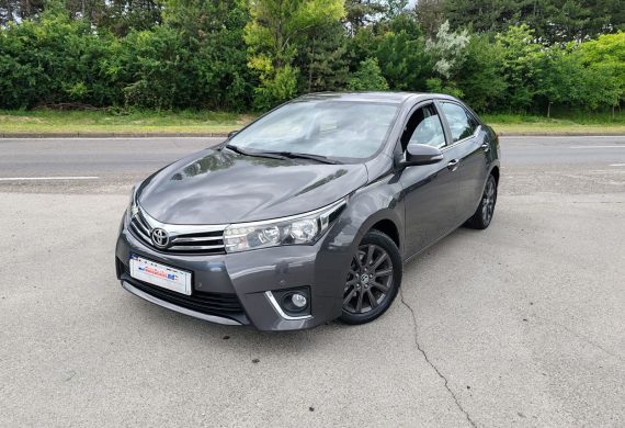 Toyota — Corolla